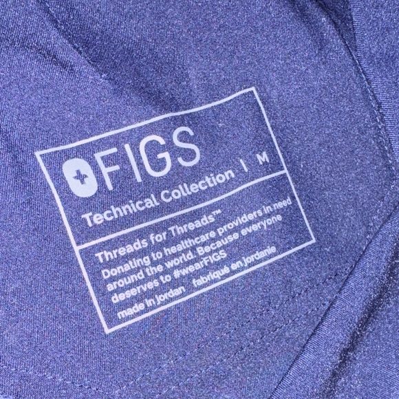 Navy Figs scrub pants - Picture 3 of 5